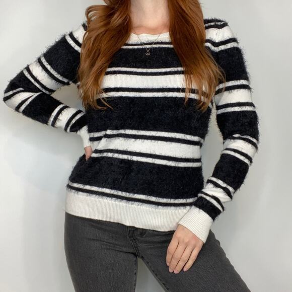 Loft Medium Black & White Fuzzy Eyelash Detailing Stripe Crewneck Sweater - Picture 5 of 10